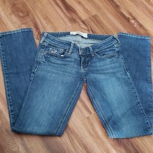 Hollister Jeans Size 24 waist 31 length
